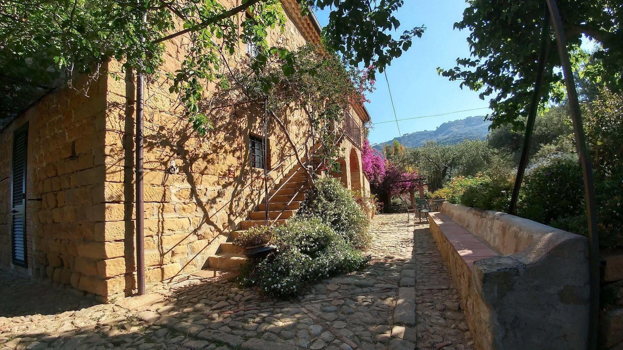 Casa Migliaca *