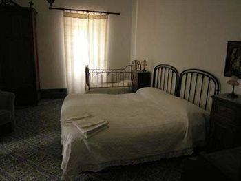 Casa Migliaca * Pettineo